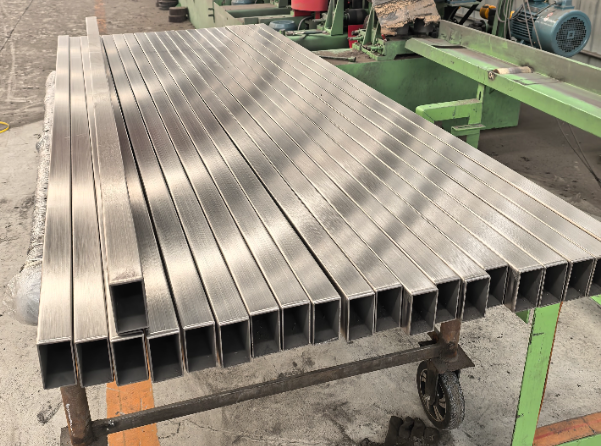 济南建筑工程行业用不锈钢无缝钢管